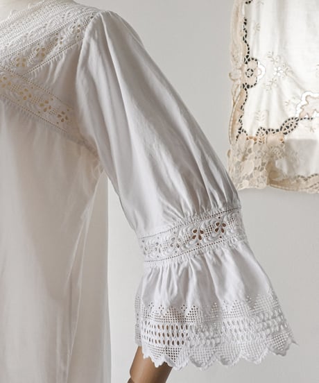 【Seek an nur】1890-10's antique night gown dress