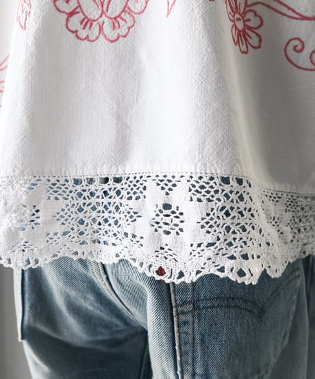 【Seek an nur】Euro vintage embroidered blouse