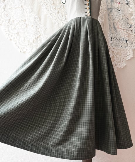 【tiny yearn】Tyrolean Check Dirndl Dress