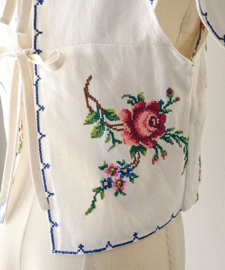 【Seek an nur】Euro vintage embroidered blouse