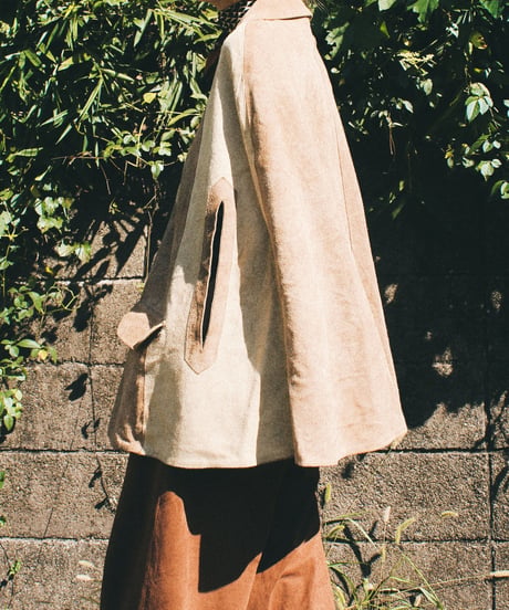 【tiny yearn】1970's Vintage Floral Suede Cape
