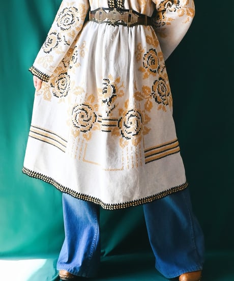 【Seek an nur】Romanian Vintage Embroidered Dress