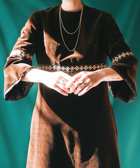 【Seek an nur】1970's Euro Velour Maxi Dress