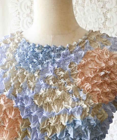 【tiny yearn】Euro Floral Popcorn Tops