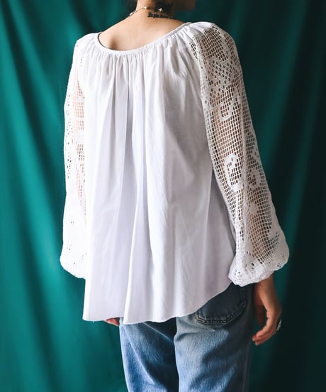 【Seek an nur】1960s Romanian Crochet Folk Blouse