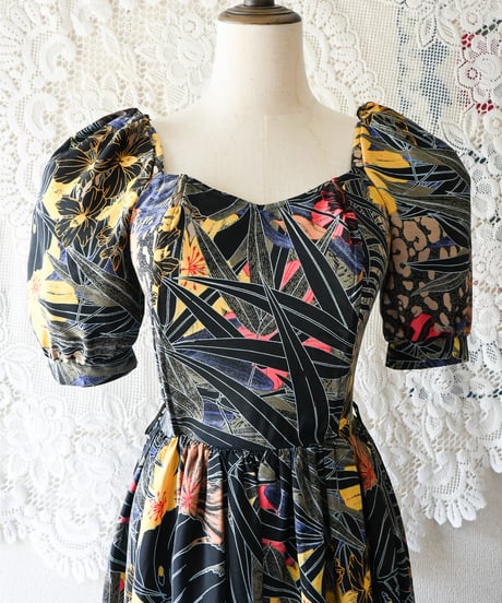 【Seek an nur】Euro Tropical Puff Flare Dress