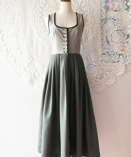 【tiny yearn】Tyrolean Check Dirndl Dress
