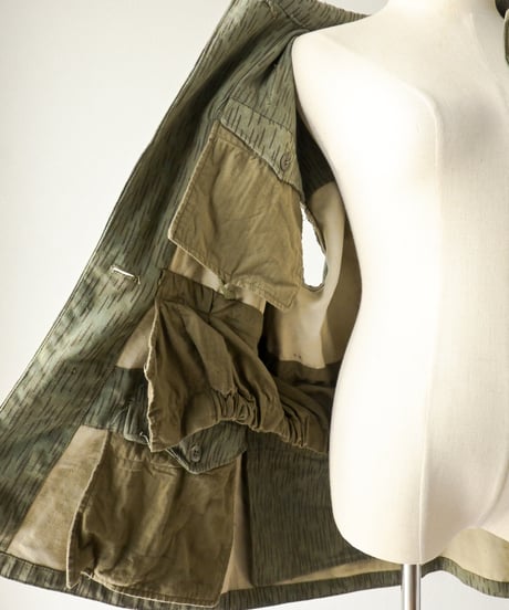 【Seek an nur】Czech army raindrop camo field cutoff vest