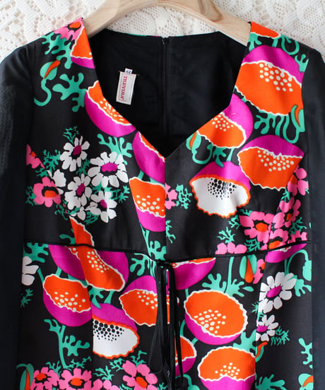 【tiny yearn】1970's German Trevira Floral Dress