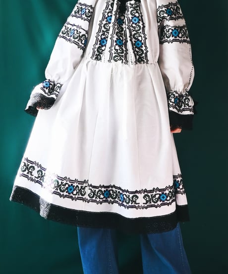 【Seek an nur】Romanian Vintage Embroidered Dress