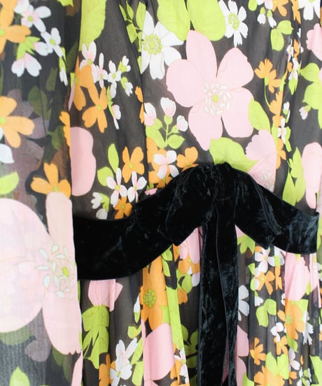 【tiny yearn】1970's Vintage Floral Sheer Maxi Dress