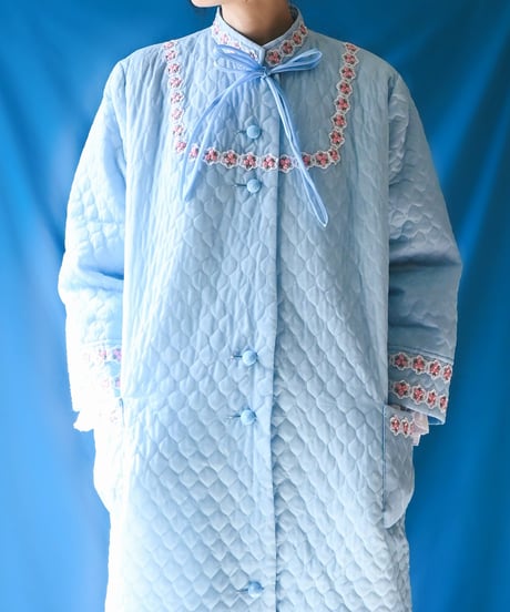 【tiny yearn】Vintage Euro Quilted Night Gown