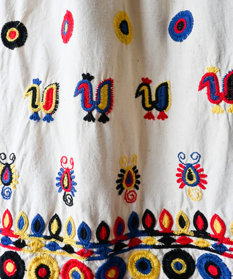 【tiny yearn】1970's Embroidered Ethnic Maxi Skirt