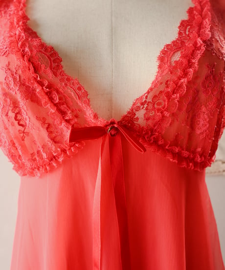 【Seek an nur】1970‘s Euro sheer night gown