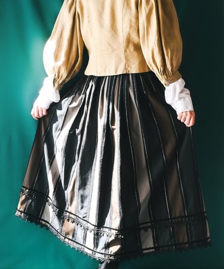 【Seek an nur】Euro Stripe Flare Skirt