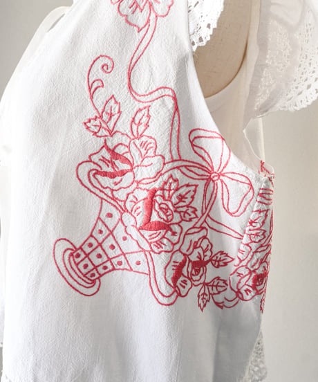 【Seek an nur】Euro vintage embroidered blouse