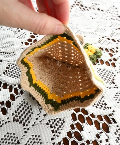 【Goods】Vintage Hand Crocheted Hot Pad