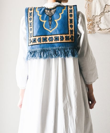 【tiny yearn】Arabian rug Bib Vest