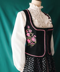【Seek an nur】Euro Embroidered Tyrolean Vest
