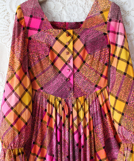 【tiny yearn】1970's Vintage Check Flare Maxi Dress