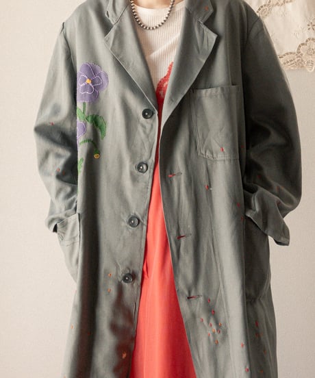 【tiny yearn】⁡60's French Embroidered Painted Work Coat