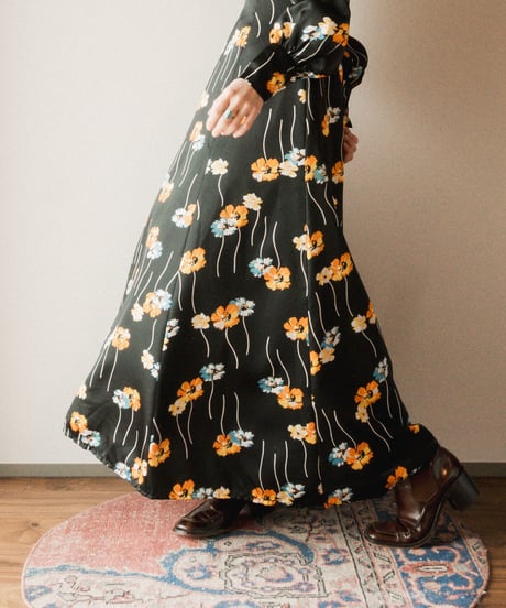 【tiny yearn】1970's euro floral maxi dress