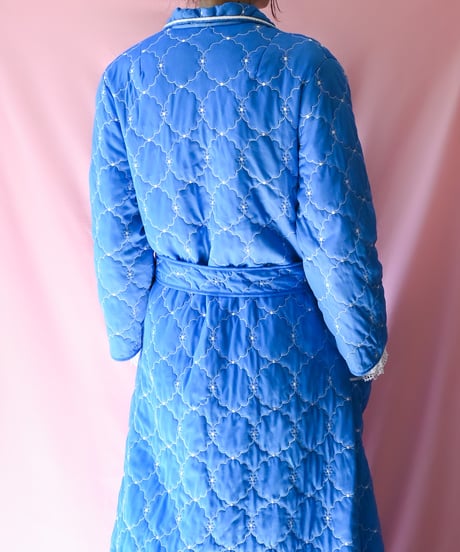 【tiny yearn】Vintage German Quilted Night Gown