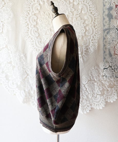 【tiny yearn】Italy Argyle Check Knit Vest