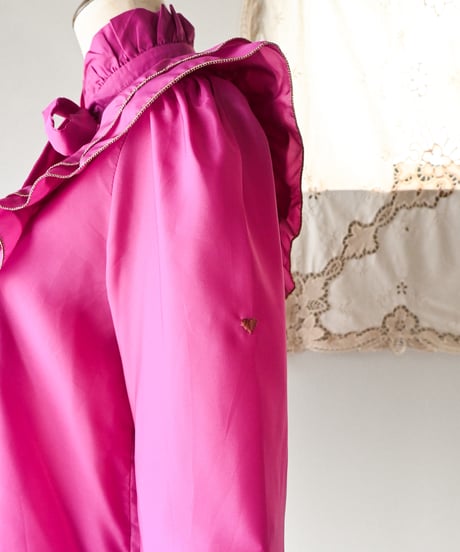 【Seek an nur】Euro Frill Bowtie Blouse