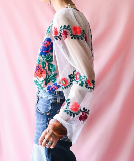 【tiny yearn】Romanian Vintage Embroidered Tulle Blouse