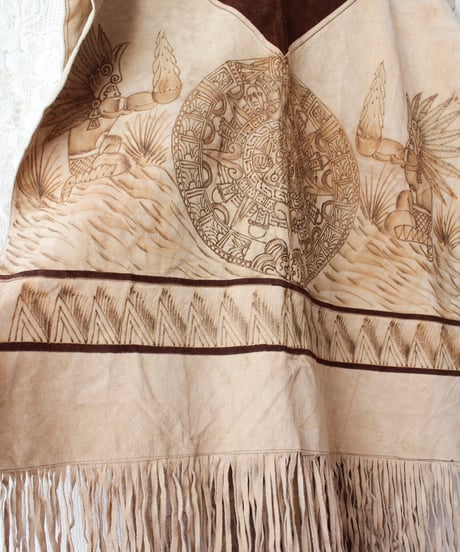 【tiny yearn】1970's Vintage Embossed Fringe Suede Cape
