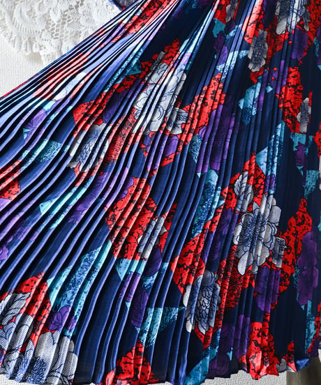 【tiny yearn】Diane Freis Pleated Maxi Dress