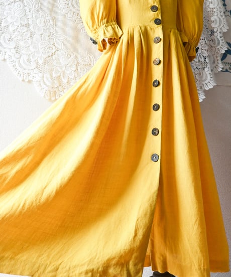 【tiny yearn】Tyrolean Linen Puff Dirndl Dress
