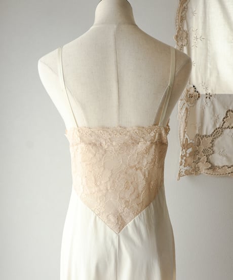 【Seek an nur】1970's usa vintage lingerie slip