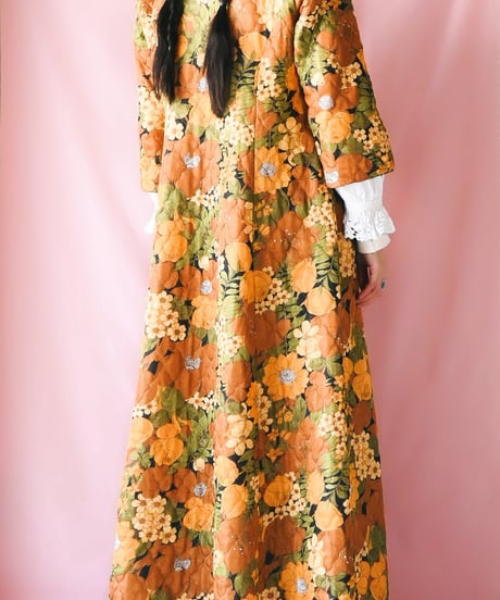 【tiny yearn】1970's French Quilted Night Gown