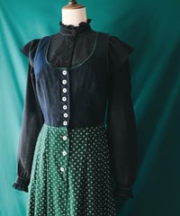 【Seek an nur】Tyrolean Black Floral Dirndl Dress