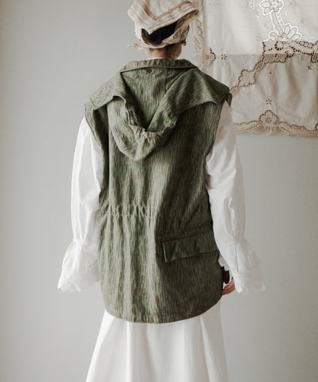 【Seek an nur】Czech army raindrop camo field cutoff vest
