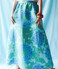 【tiny yearn】1970's Retro Floral Silk Maxi Skirt
