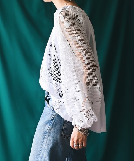 【Seek an nur】1960s Romanian Crochet Folk Blouse