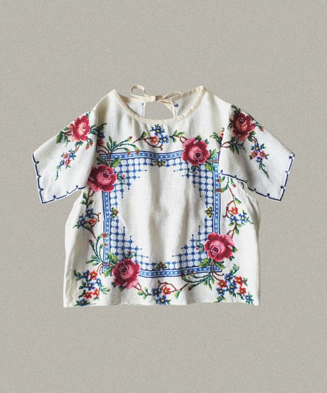 【Seek an nur】Euro vintage embroidered blouse