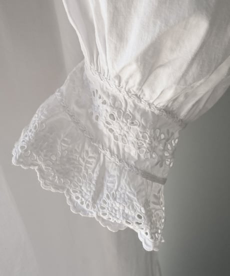 【Seek an nur】Late 19th c. night gown dress