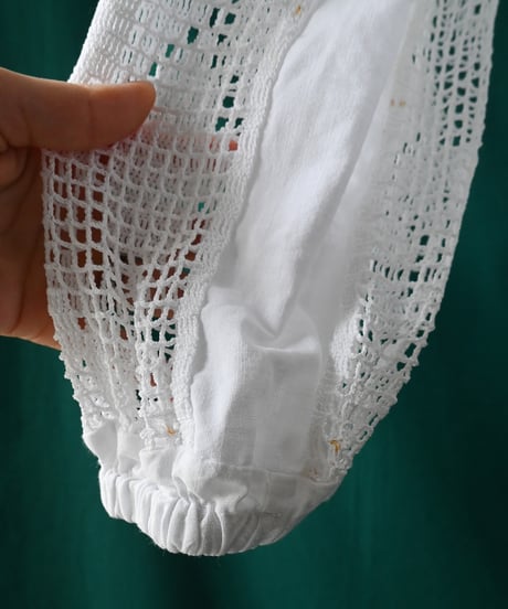 【Seek an nur】1960s Romanian Crochet Folk Blouse
