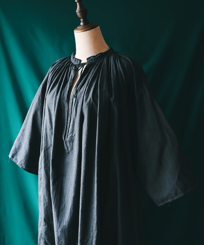 Seek an nur】⁡French Antique Church Smock | See
