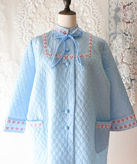 【tiny yearn】Vintage Euro Quilted Night Gown
