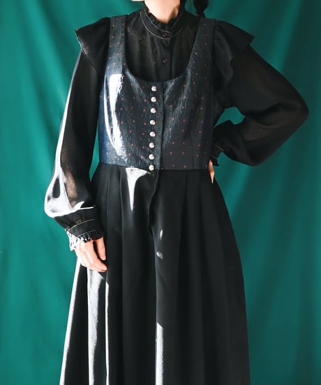 【Seek an nur】Tyrolean Black Dirndl Dress