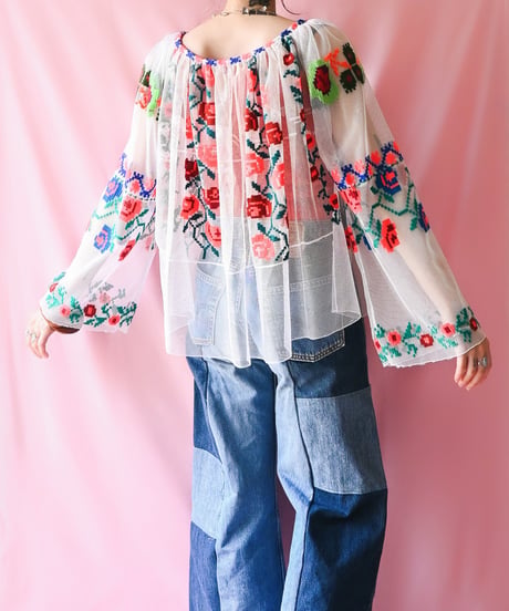 【tiny yearn】Romanian Vintage Embroidered Tulle Blouse