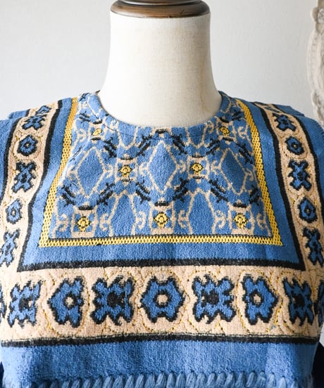 【tiny yearn】Arabian rug Bib Vest