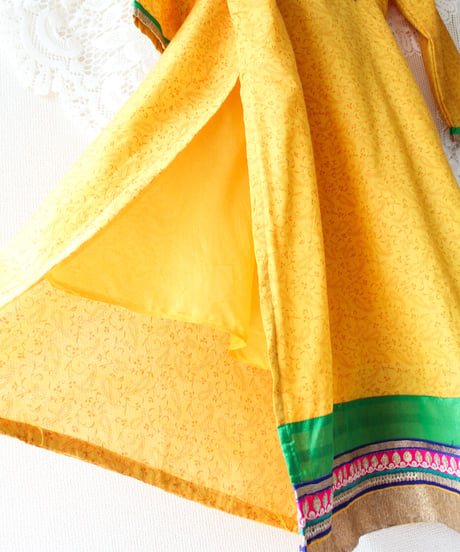 【tiny yearn】Paisley Embroidered Ethnic Slit Dress