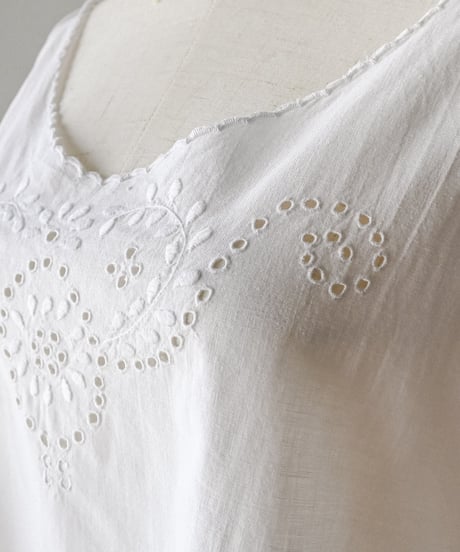 【Seek an nur】1890-10's antique night dress