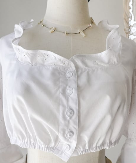 【Seek an nur】Euro cropped puff dirndl blouse